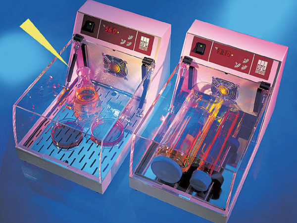 Öffnungs- und Schließmechanismen für Schutzhauben in Mini-I...