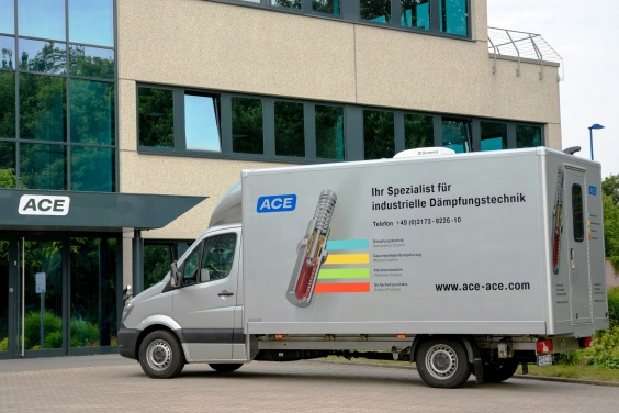 Die Vertriebsingenieure von ACE besuchen Kunden in ganz Europa nach Absprache mit einem Vorf&uuml;hrwagen und einer vollst&auml;ndigen Produktpalette f&uuml;r Demonstrationen vor Ort.